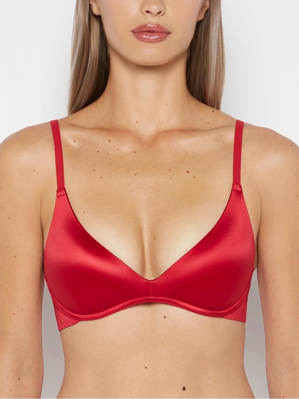 Wireless Light Lift Bra in Crimson 32A